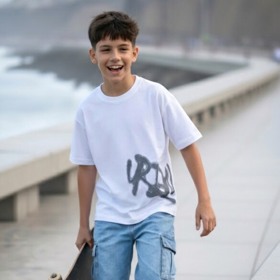 Polo Niño Boxy Urban Blanco – 100% Algodón