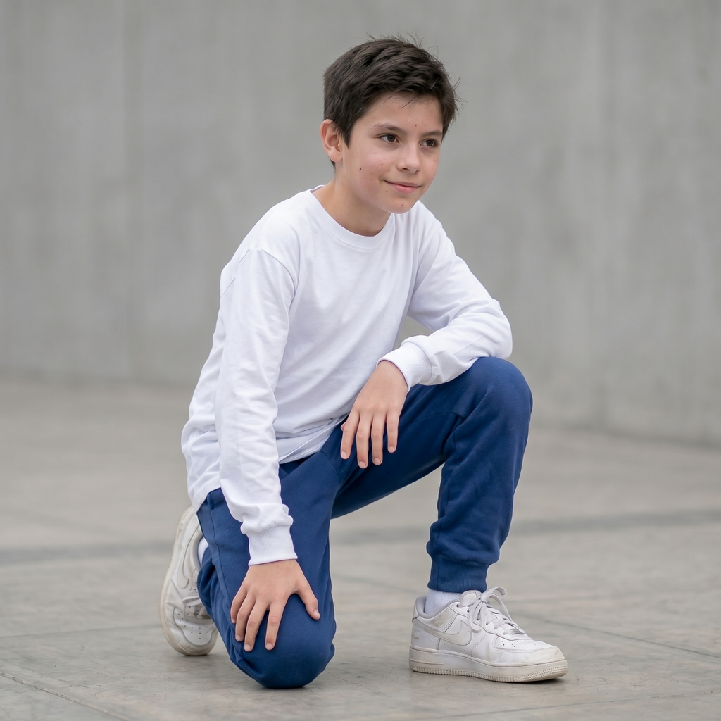 Jogger Buzo Niño Azul con Puño