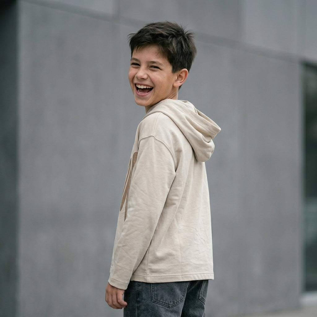 Hoodie niño arena ANG Kidz London 2025 – ropa urbana infantil Perú