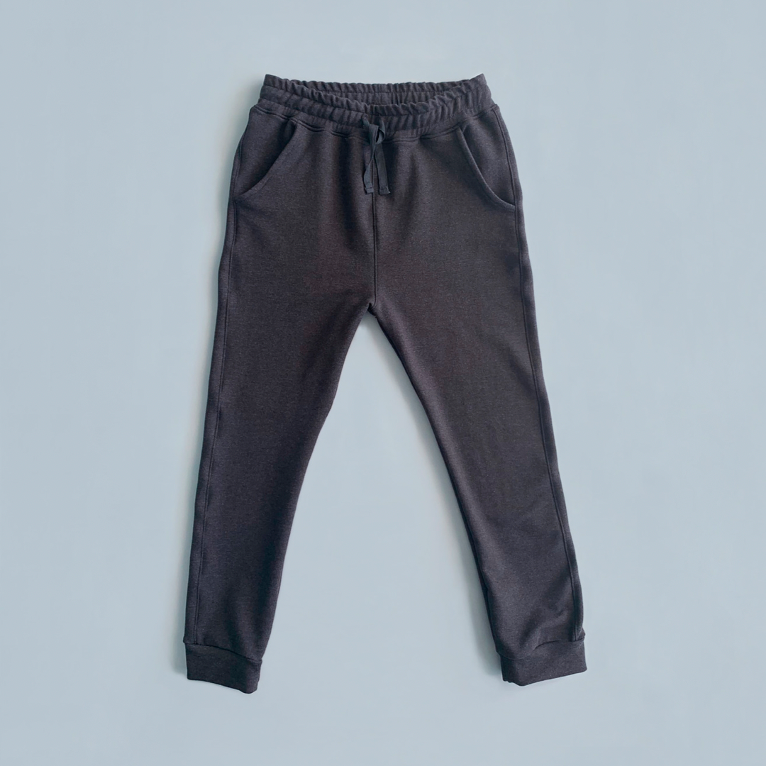 Jogger Niña Niño Charcoal (French Terry) - Le Petit Company